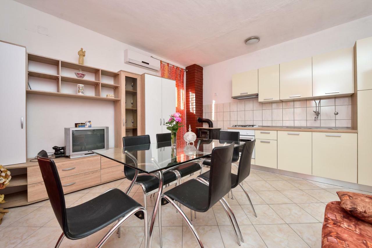 Apartman Jadranka 比比涅 外观 照片